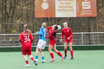 Bild 354 - wBJ VfL Pinneberg - Eimsbuettler TV2 : Ergebnis: 3:5